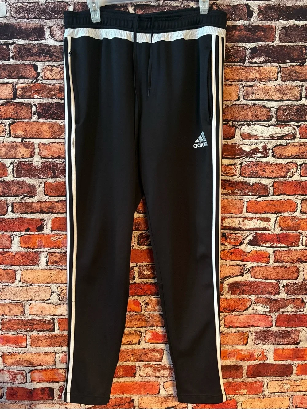 adidas Men’s Black Track Suit Jacket and Joggers with 3 White Stripes Size Large